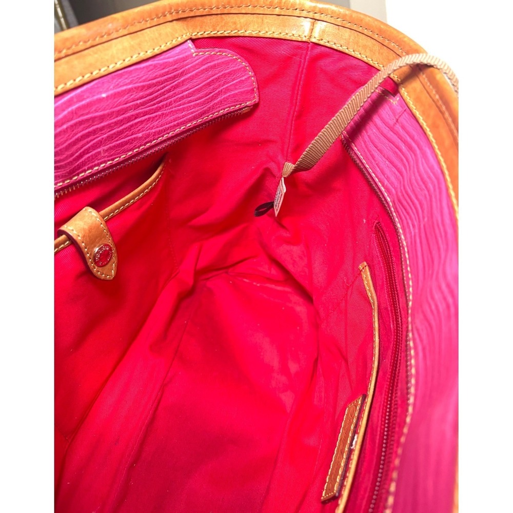 Dooney & Bourke Pink Wave Ripple Textured Leather Logo Lock Shopper Tote Bag - Picture 9 of 11
